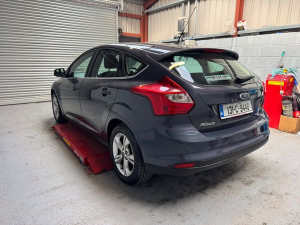 Ford Focus 2013 363821248