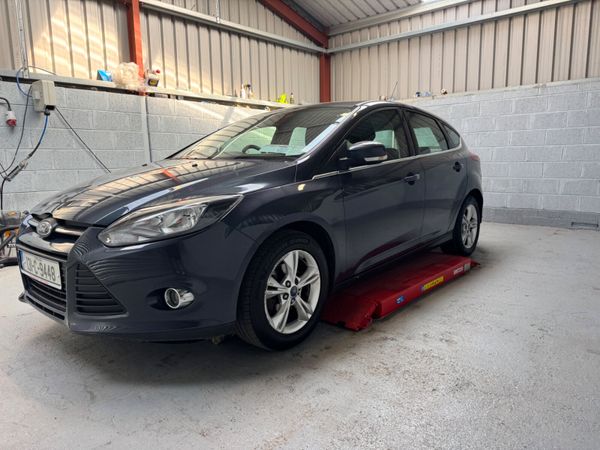 Ford Focus 2013 363821243