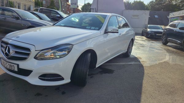 Mercedes-Benz E-Class AVANTGARDE 363821949