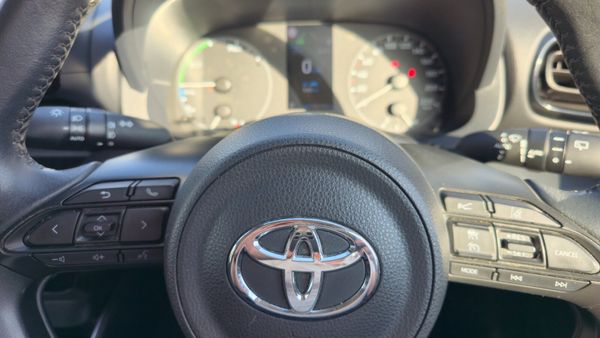 Toyota Yaris 2021 hybrid AUTO 363822733