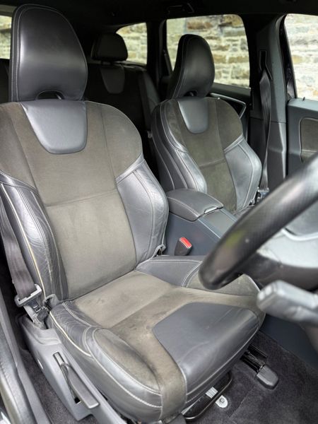 2015 Volvo XC60 R-Design 190BHP 363838961