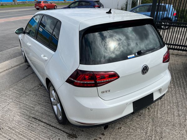 VOLKSWAGEN GOLF 2017, GTI 2.0 TFSI DSG LOW KMS 363843222