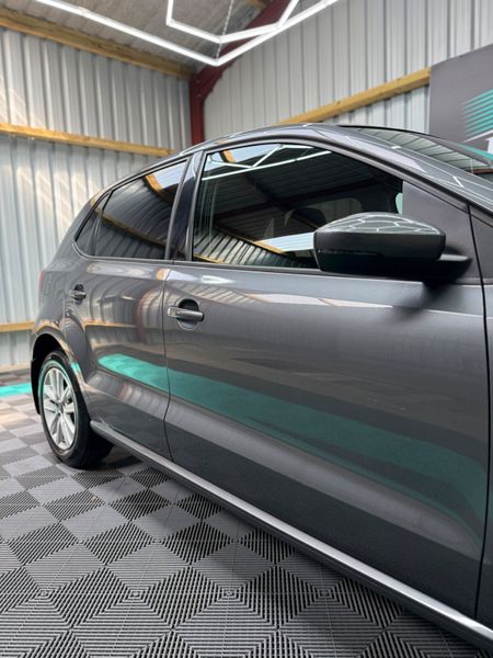 Volkswagen Polo 2015 - Low mileage 363853825