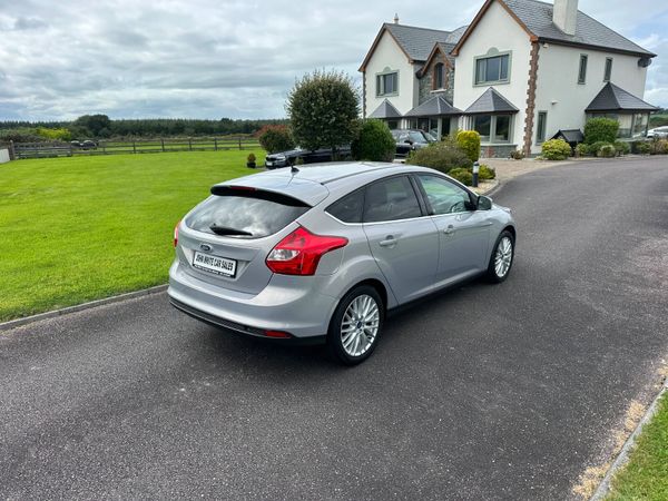 Ford Focus 1.6 petrol low Tax 363868420