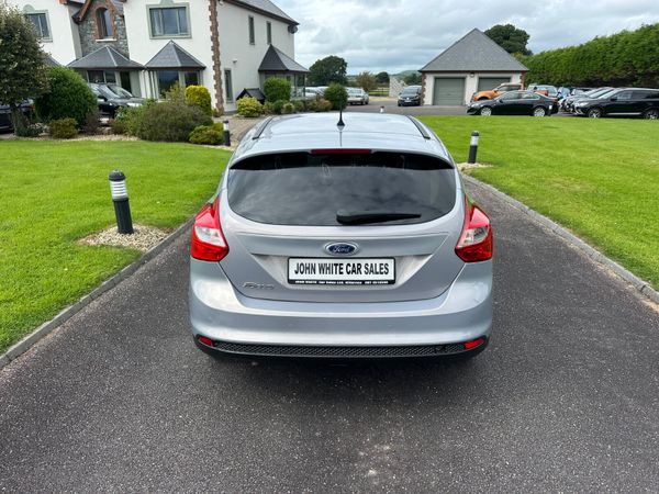 Ford Focus 1.6 petrol low Tax 363868479