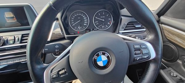 2016 BMW 2-Series  Gran Tourer Luxury 363884000