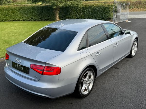 *RESERVED* 2015 Audi A4 Automatic S-Line Spec 363887964