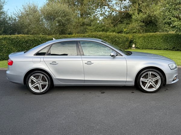 *RESERVED* 2015 Audi A4 Automatic S-Line Spec 363887962