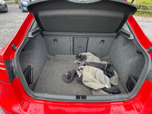SEAT Toledo 2015 363929293