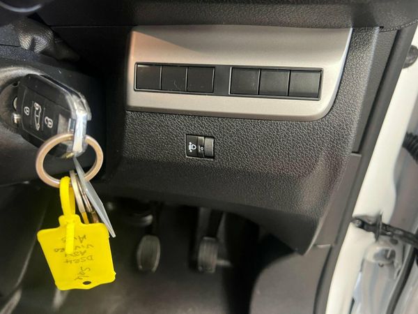 Vauxhall Vivaro 2.0 Turbo D 3100 Prime XL Panel Va 363938641