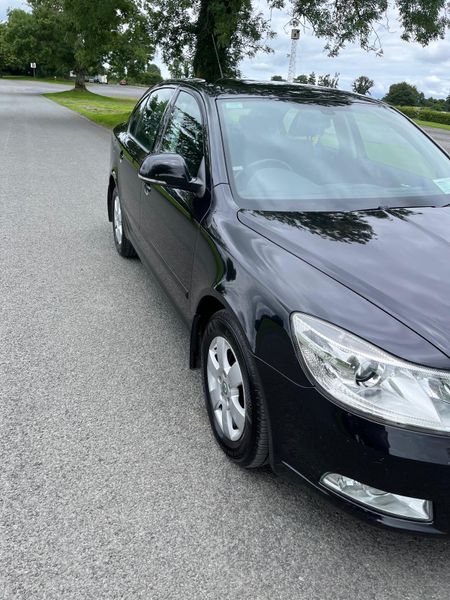Skoda Octavia 2010 TDI Elegance Low mileage 363941790