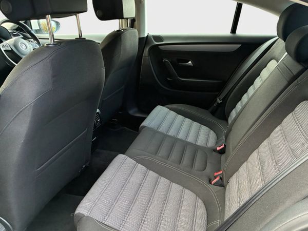 141 Volkswagen Passat CC *NCT 10-26* 374013300