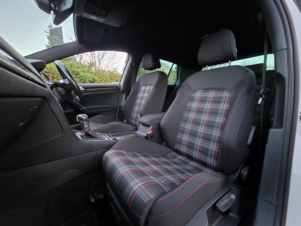 Volkswagen Golf GTI DSG *Immaculate* 2016 374022087