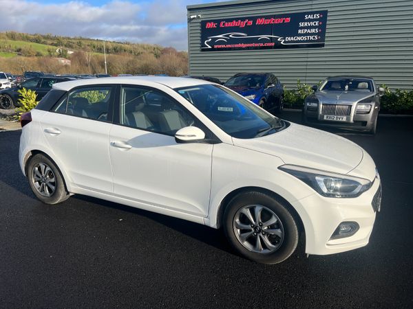 2018 (182) Hyundai I20 SE 1.2 Petrol 374046465