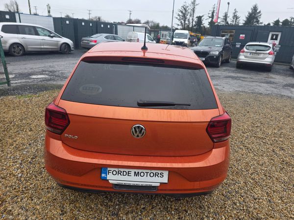Volkswagen Polo Auto 2018 374054511
