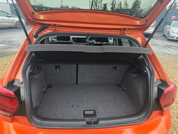 Volkswagen Polo Auto 2018 374054521