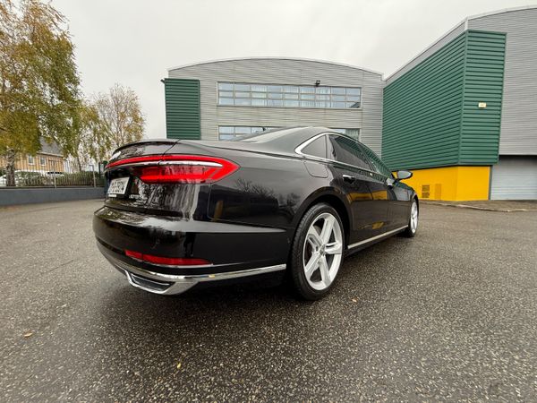 Audi A8 60 TFSI Quattro 3.0 plug in petrol hybrid 374060564