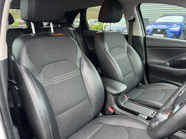 2023 (232) Hyundai I30 Premium 1.0 T-GDI MHEV-Auto 374077738