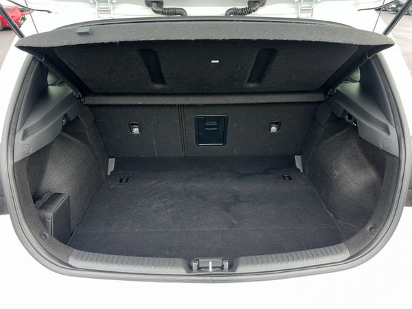 2023 (232) Hyundai I30 Premium 1.0 T-GDI MHEV-Auto 374077741