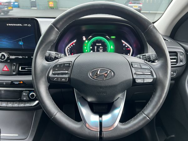 2023 (232) Hyundai I30 Premium 1.0 T-GDI MHEV-Auto 374077743