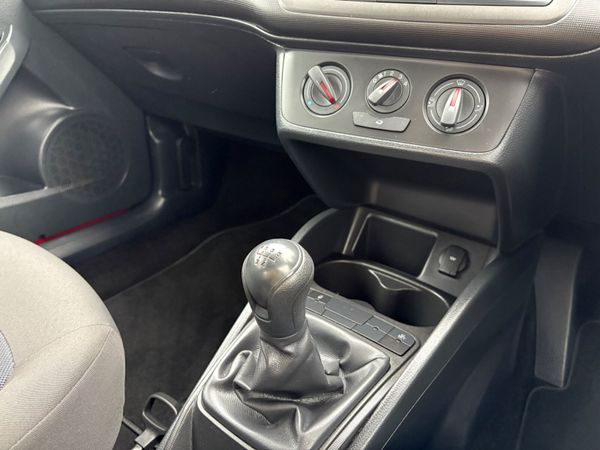 2015 SEAT Ibiza 1.2 Only 42,000km 374077819