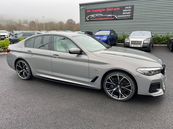 2022 (222) BMW 530E M Sport 2.0 Auto -Bernina Grey 374078011