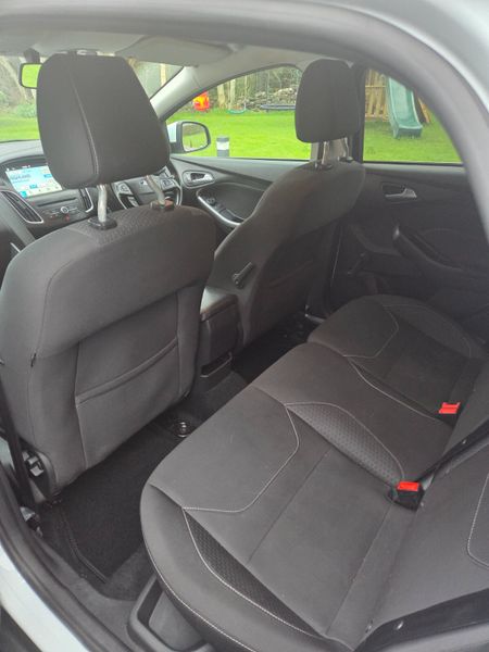 2018 FORD FOCUS ZETEC NAV 1.5TDCI 120BHP 374078859