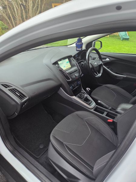 2018 FORD FOCUS ZETEC NAV 1.5TDCI 120BHP 374078860