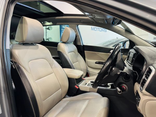 Kia Sportage Premium 1.6D Automatic-Pan Roof 374070188