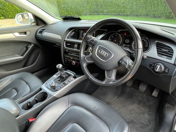 Audi A4 2014 Estate low mileage 374072191