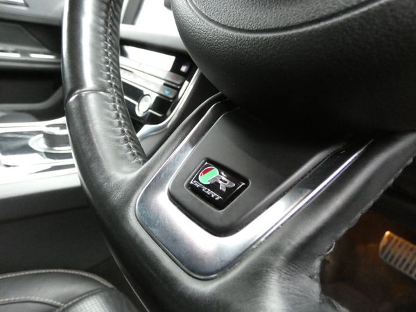 JAGUAR XF 2.0 D 180PS R-Sport Automatic 374086448