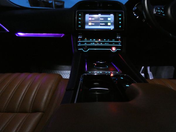 JAGUAR F-PACE 2.0 I4 D 180PS PORTFOLIO AUTO 4WD 374089327