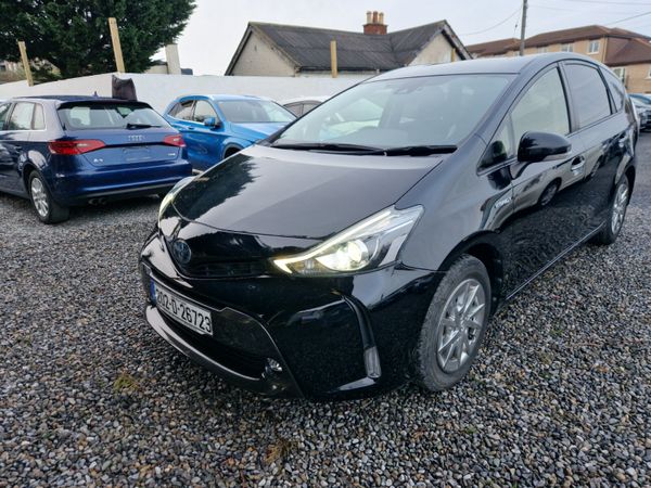 Toyota Prius 7 SEATER // self charging hybrid 374083283