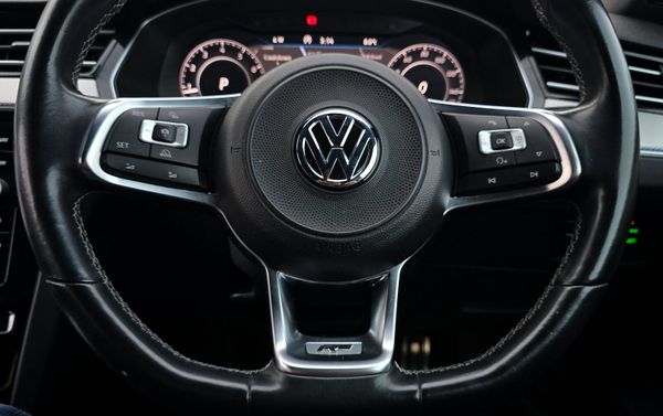 🔥 2018 VW Arteon 2.0 TSI R-line Automatic 374098474