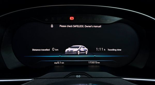 🔥 2018 VW Arteon 2.0 TSI R-line Automatic 374098484