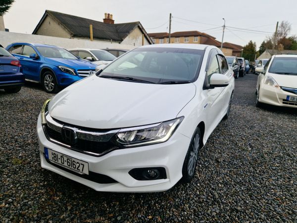 Honda Grace 2018 |High spec self charging hybrid 374116314