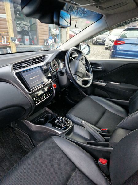 Honda Grace 2018 |High spec self charging hybrid 374116436