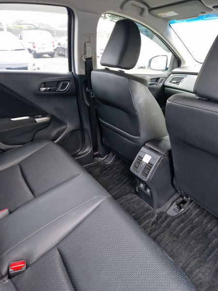 Honda Grace 2018 |High spec self charging hybrid 374116433