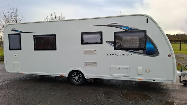 Lunar Conquest 574 Island Bed Caravan 374126310