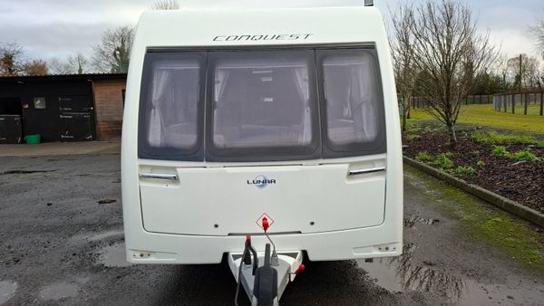 Lunar Conquest 574 Island Bed Caravan 374126313