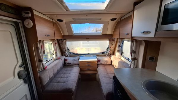 Swift Coastline 4FB Island Bed Caravan 374126555