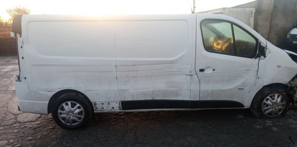 2016 VAUXHALL VIVARO 1.6 DIESEL FOR BREAKING! 374132458