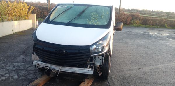 2016 VAUXHALL VIVARO 1.6 DIESEL FOR BREAKING! 374132462