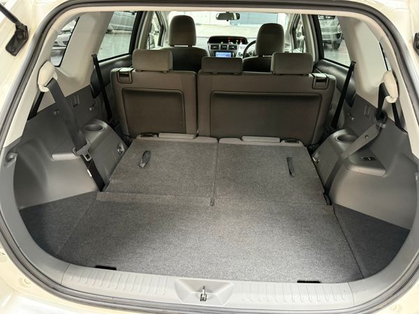 2013 Toyota Prius Plus/alpha1.8 Hybrid auto 7Seate 374146216