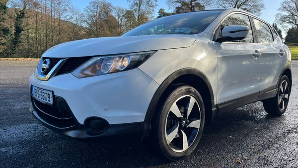Nissan Qasqai  Artic white 374149304
