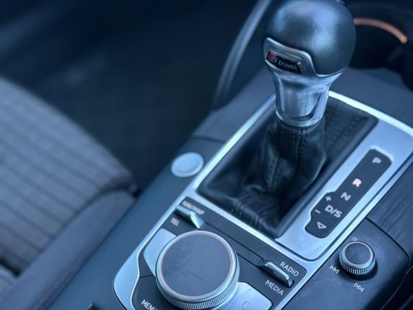 2020 Audi A3 Sport back 1.4 TFSIAutomatic 374157583