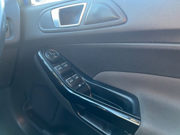 2017 Ford Fiesta Titanium Econetic 1.5 TDCI 374158345