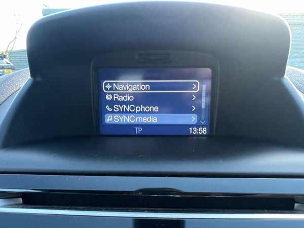 2017 Ford Fiesta Titanium Econetic 1.5 TDCI 374158349