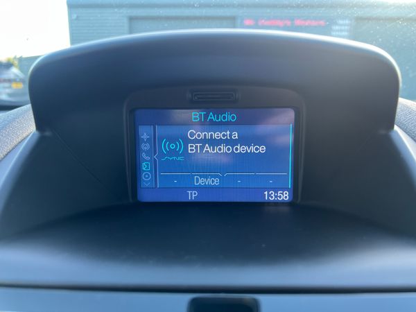 2017 Ford Fiesta Titanium Econetic 1.5 TDCI 374158354