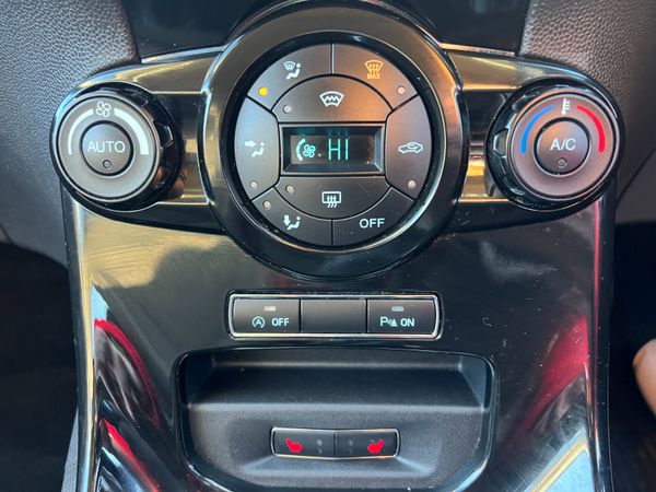 2017 Ford Fiesta Titanium Econetic 1.5 TDCI 374158352